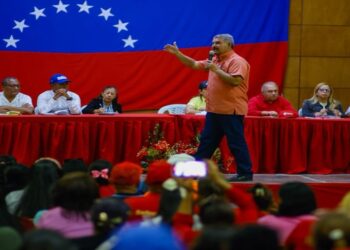 El gobernador Luis Caldera activa gabinete territorial en Lagunillas ¡Priorizar obras sociales!