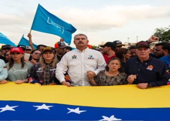 Alcalde Di Martino: “El pueblo en un clamor a La Chinita pide liberación del presidente y la primera combatiente»