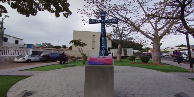 ¡Recuperada por la Alcaldía de Maracaibo! La alegría infantil prevaleció en la Plaza La Cruz del sector Santa María