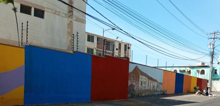 ¡De vertedero a mural! Maracaibo transforma espacios de Residencias El Portón