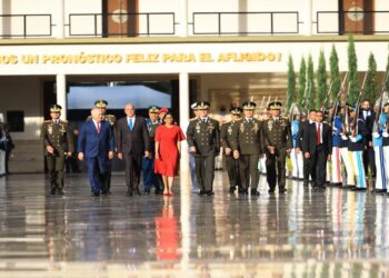 FANB jura lealtad y respaldo a la Presidenta (E) Delcy Rodríguez