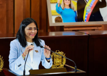 Delcy Rodríguez define la justicia como el pilar fundamental para la paz y la unión del país