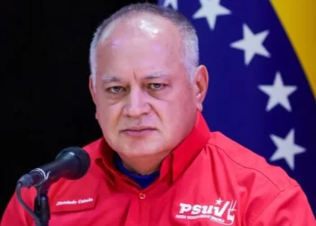 Cabello llama a cerrar filas con Delcy Rodríguez y asegura continuidad del rumbo revolucionario