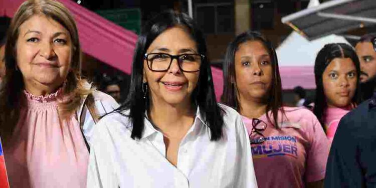 Delcy Rodríguez reafirma juramento de lealtad y compromiso por la libertad del presidente Maduro