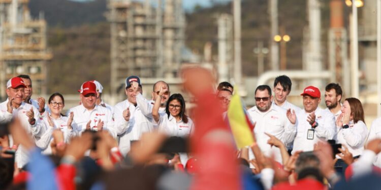 Presidenta encargada: Somos vanguardia de la felicidad económica de Venezuela