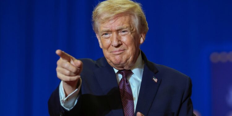 Trump: «Patriotas iraníes, ¡sigan protestando!, ¡tomen el control de sus instituciones!»