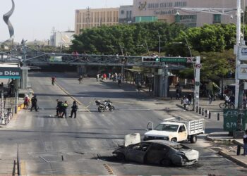 México: Caos por “El Mencho” desata 252 bloqueos en 20 estados (+Video)
