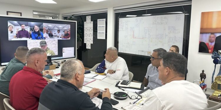 Planifican mejoras en infraestructura y transporte para la juventud