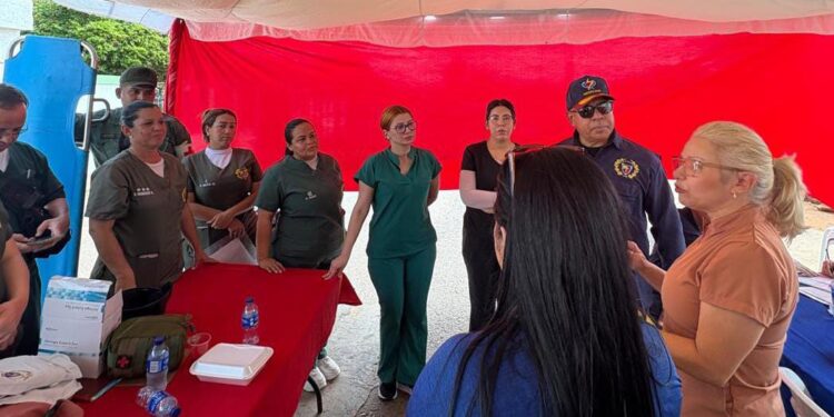 ¡Alcaldía Bolivariana de Maracaibo! Más de 500 marabinos recibieron atención médica en la parroquia Manuel Dagnino