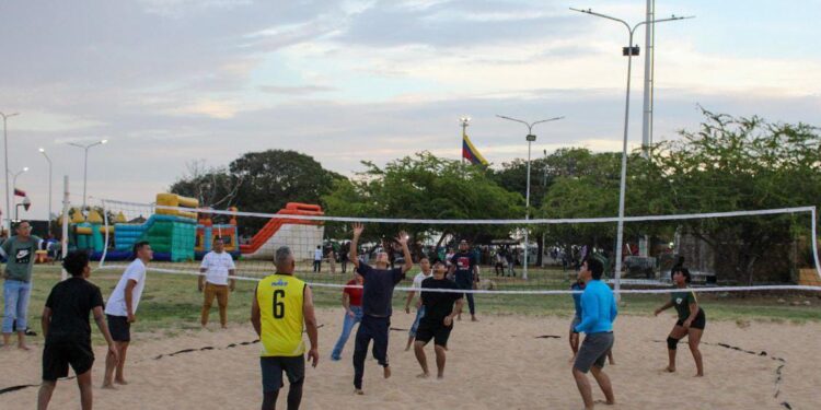 ¡Disfraces, deporte y recreación! Maracaibo vibró con el Rebullicio Carnaval 2026 en La Vereda del Lago