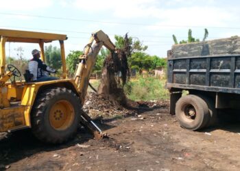 Operativo de saneamiento en San Isidro extrajo 30 toneladas de desechos sólidos
