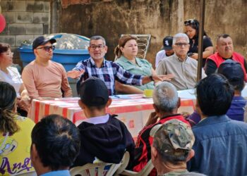 Concejales de Maracaibo se despliegan en consultas legislativas en varias parroquias de la ciudad