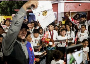 Entregan Orden Alí Primera al maestro zuliano de la fotografía Luis Pire ¡En Falcón!