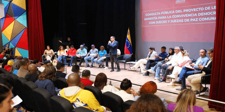 Jueces de paz se incorporan a la Consulta Pública de la Ley de Amnistía como mediadores de reconciliación