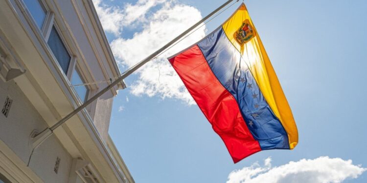 Venezuela recupera el control de sus sedes diplomáticas en suelo estadounidense