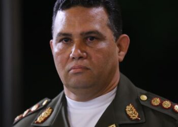 ¡ÚLTIMA HORA! Designan a Gustavo González López como nuevo ministro para la Defensa
