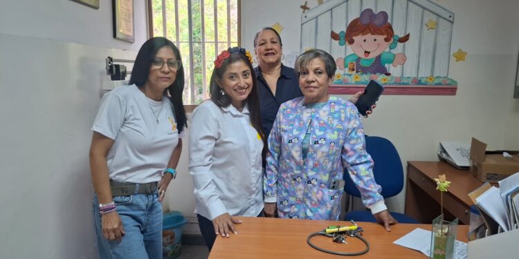 Transformando el dolor en amor: Padres de pacientes oncológicos realizan labor social en el Luis Razetti