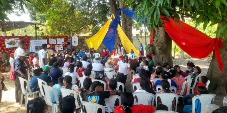 Diputada Arly González encabeza consulta sobre la ley de igualdad para las mujeres en Trujillo