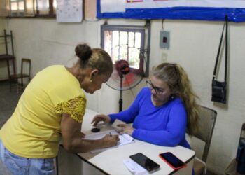 Di Martino: “Consulta Popular del 8M demostrará al mundo fortaleza del Poder del pueblo”