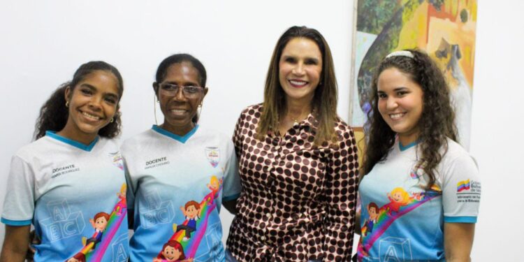 ¡Anuncia programación especial! Ana Clara de Di Martino: «Maracaibo tiene mujeres que enaltecen a la patria