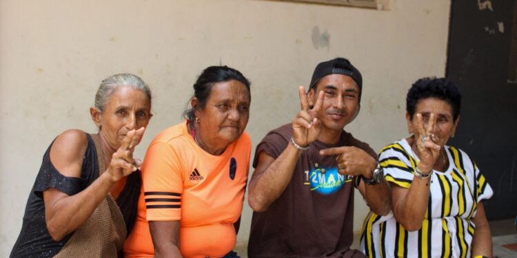 Hablan las comunidades votantes: «Estamos rodilla en tierra, el pueblo es el que manda”