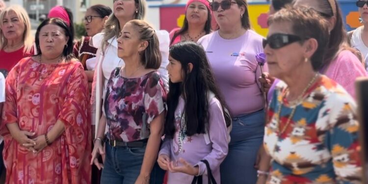 Mujeres zulianas rinden tributo a la heroína de la patria Ana María Campos