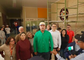 Gobernador Luis Caldera despliega Plan Cayapa de la Salud en el Banco de Sangre del Zulia