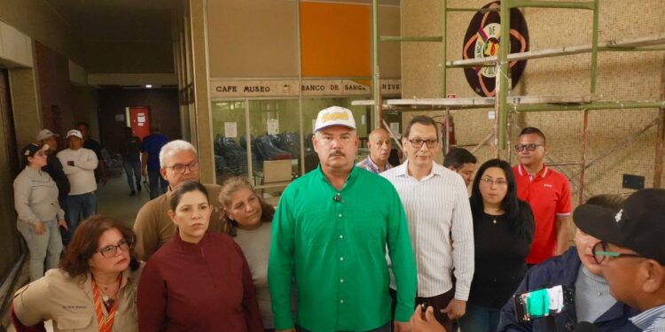 Gobernador Luis Caldera despliega Plan Cayapa de la Salud en el Banco de Sangre del Zulia