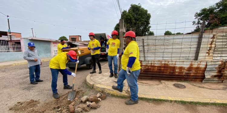 Alcaldía de Maracaibo rehabilita con éxito red de gas en el sector Bajo Seco