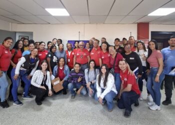 Fundanis brinda herramientas de apoyo emocional al personal del Metro de Maracaibo