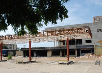 Dueños de inmuebles abandonados se ponen a derecho con la municipalidad en Maracaibo