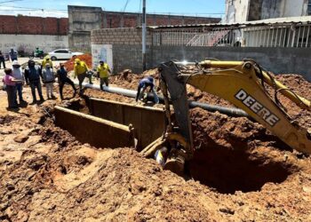 Alcaldía sustituye 120 metros lineales de colectores en Circunvalación 2 ¡Fin al derrame de aguas residuales!
