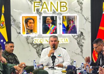 Gobernador Luis Caldera afina detalles del Operativo Semana Santa Segura 2026