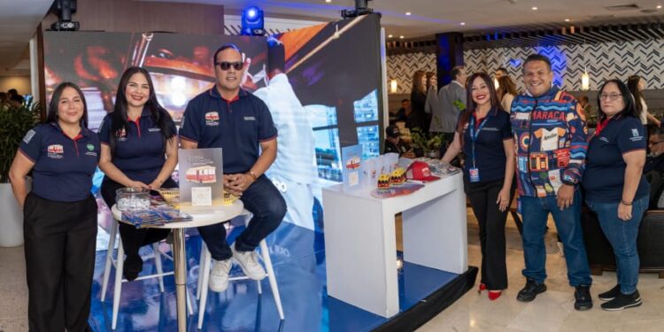 Tranvía de Maracaibo presente en la 7ma Expo Internacional de Petróleo, Industria y Comercio