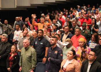 ¡En Maracaibo! La oración por libertad del presidente Maduro y Cilia Flores unió al pueblo