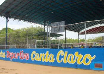 Alcaldía de Maracaibo inaugura cancha de Cantaclaro para uso gratuito de la comunidad