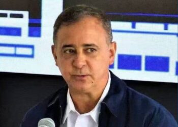 El ingeniero Rolando Alcalá es designado como nuevo ministro para la Energía Eléctrica