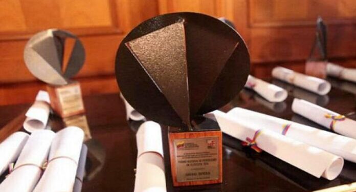 Abren postulaciones para el Premio Nacional de Periodismo 2026