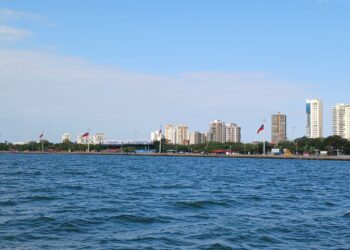 Gobernación del Zulia e ICLAM inician plan de saneamiento de la cuenta del Lago de Maracaibo