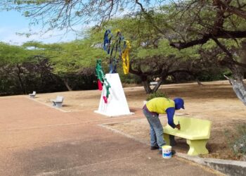 ¡Aniversario de Ley Orgánica de los Consejos Comunales! Alcaldía de Maracaibo reafirma respaldo al poder comunal