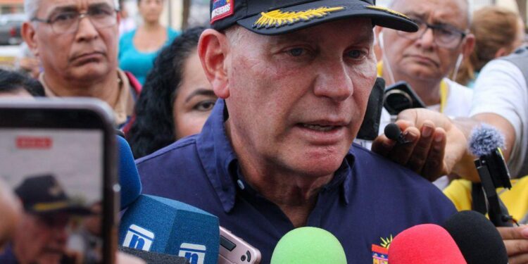 Alcalde Di Martino: “En Los Aceitunos se colocarán 7500 toneladas de asfalto”