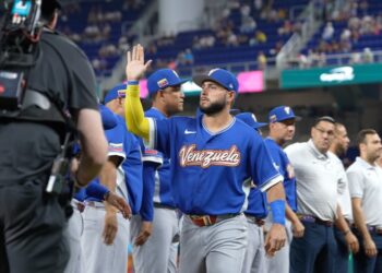 Entregarán llaves de la ciudad a los beisbolistas Wilyer Abreu y Jackson Chourio ¡Brillaron en el Clásico Mundial de Béisbol!