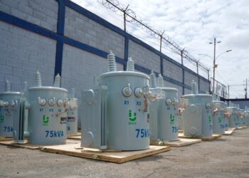 Gobernador Luis Caldera fortalece el sistema eléctrico con la entrega de 150 transformadores en todo el estado