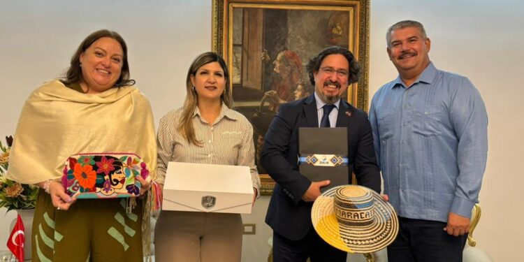 Gobernador Luis Caldera y embajador de Turquía afianzan lazos de cooperación bilateral ¡Alianza estratégica!