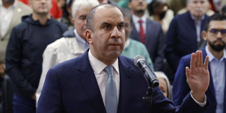 La AN designa a Larry Devoe como Fiscal General de la República