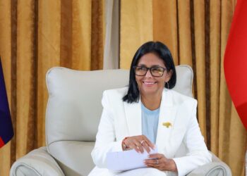 Presidenta (E) Delcy Rodríguez se dirigirá hoy miércoles al país con un mensaje de consenso