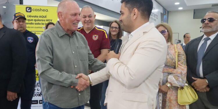 Intendente del CPU Miguel Silva: Gestión del alcalde Di Martino hizo posible apertura de nueva tienda Damasco en Maracaibo