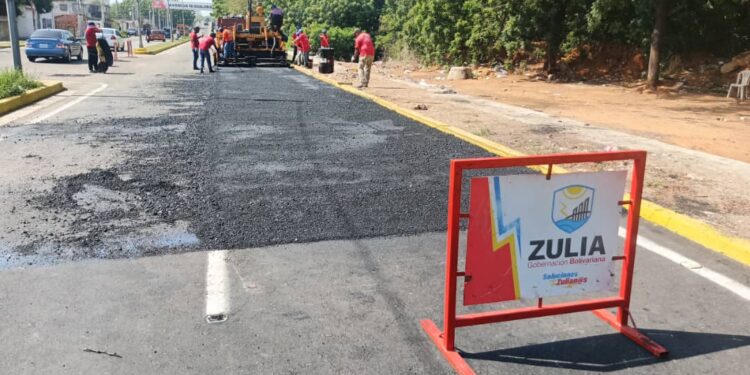 Gobernación del Zulia ejecuta Plan de Asfaltado en seis parroquias del oeste de Maracaibo