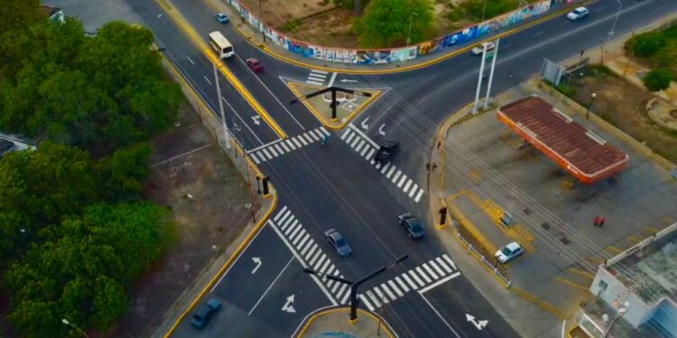 Plan de Asfaltado recupera 1.1km de la avenida Miraflores de Cabimas