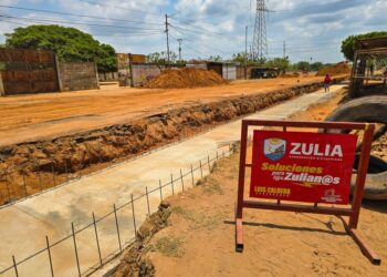 Gobernación del Zulia continúa rehabilitación de la carretera vía La Concepción en la parroquia San Isidro